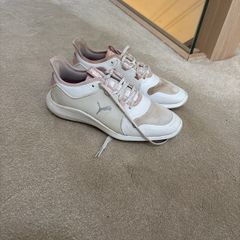 Ladies puma golf shoes