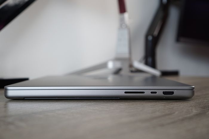 MacBook Pro 16" 2021 M1 Pro | 16GB | 512GB