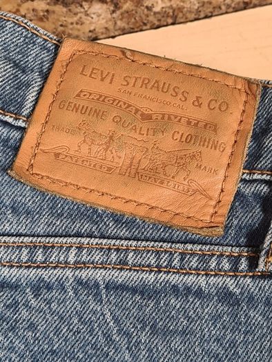 LEVIS RIBCAGE STRAIGHT Blue denim jeans stretchy Size W30 L27  women girls