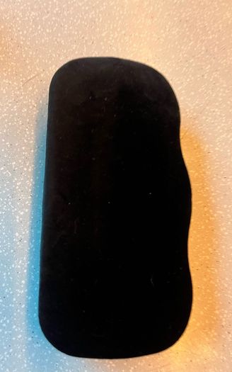 Gucci sunglasses Genuine velvet hard case