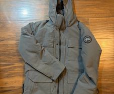Canada Goose Maitland Parka Black Label (Graphite) Size XL