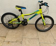 Giant XTC 20" kids bike