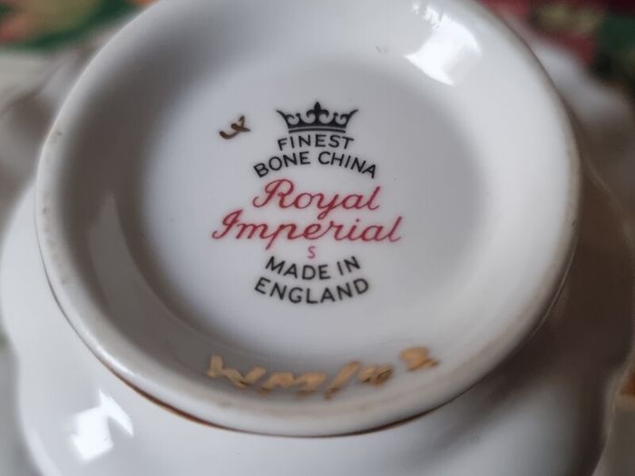 Royal Imperial Fruit Garden Finest Bone China Gold Gilt Two Handled Sugar Bowl With Lid And Underplate Made In England