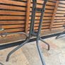 garden table Image 2