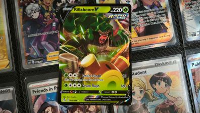 Rillaboom V ! Ultra Rare ! from Fusion Strike Set ! 2021 ! Pokemon Card !