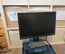 Dell P2210t Monitor