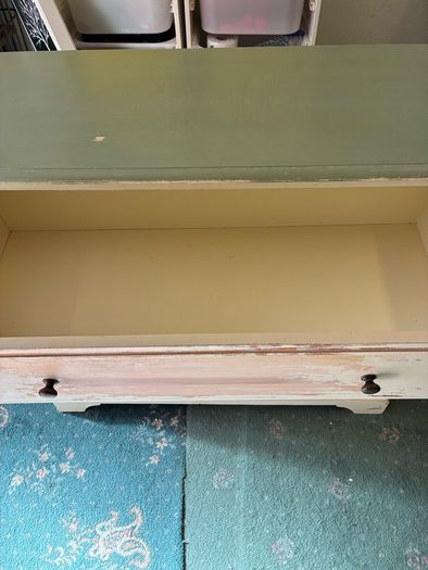 Chest of Drawers
