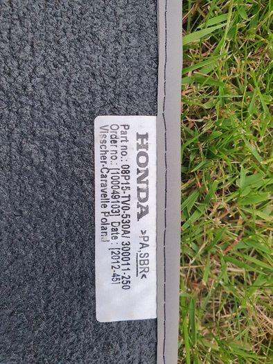 Honda civic oem rear mats
