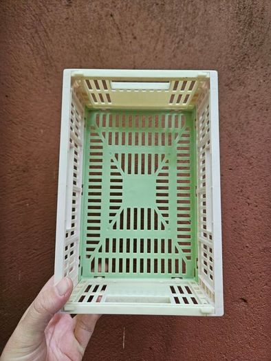 Set of four foldable baskets