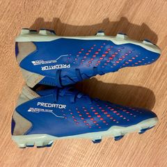Adidas predator football boots UK3