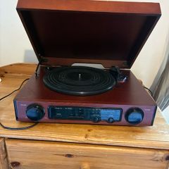 Record Player/Radio