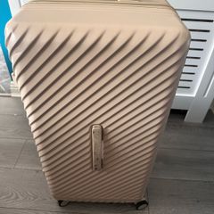 Travel luggage