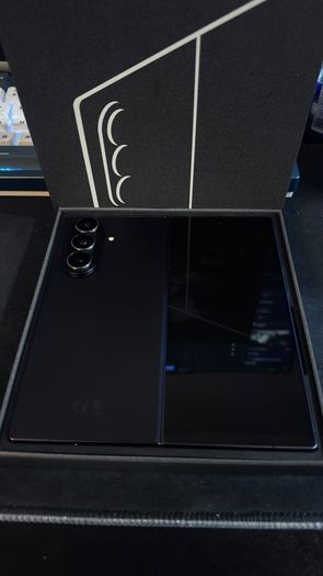 Samsung Z fold 7