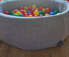 Kiddy Moon Ballpit