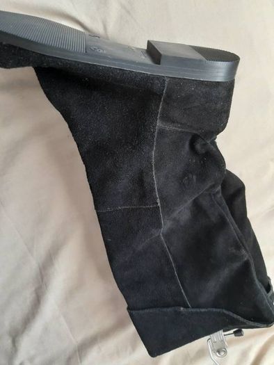 Final reduction knee booths