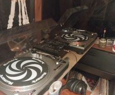 numark vinyl turntable decks