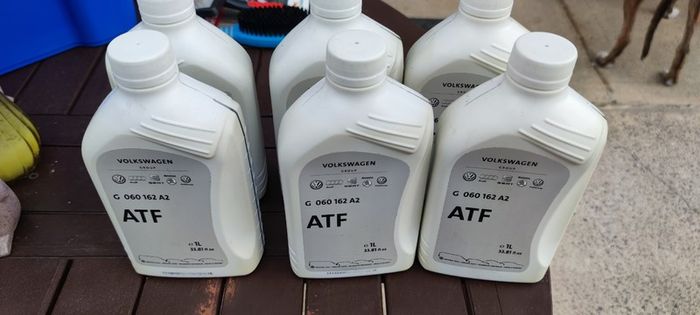 Genuine VW Skoda Audi DSG gearbox oil