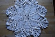 Vintage crochet centrepiece