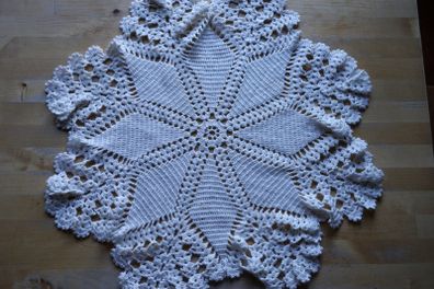 Vintage crochet centrepiece