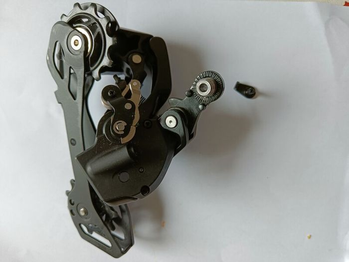Shimano 105 FC-R7100 Crankset - 2x12-speed - black  170mm