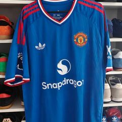 Manchester united jerseys