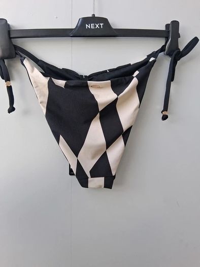 Brand New French Connection Black/White Checkerboard Tie Side Bikini Bottoms in Size UK14.