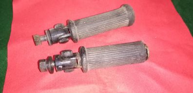 passenger foot pegs