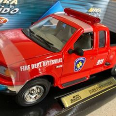 Ford F150 Fire Truck Scale 1/18 Solido