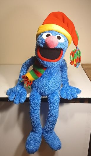 2004 Macys It's Grover Time - 2004 Macys It's Grover Time! Christmas Grover 24 inch Vintage Sesame Street Plush - Macy's