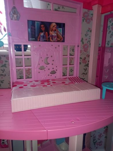 Barbie Dream House