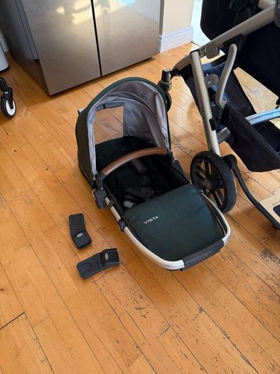 Uppababy Vista Travel System and accessories