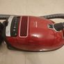 Miele vacuum cleaner Image 5