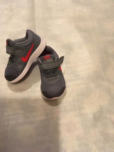 Nike Trainers, size EU-21, UK-4,5