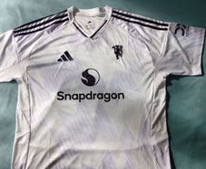 Manchester United away shirt XXL