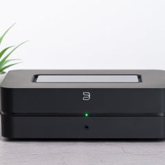 Bluesound Powernode BluOS Streamer amplifier.
