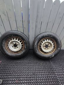 Mercedes Sprinter 2x wheels