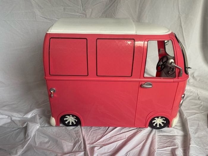 Our generation food truck, bathtub, picnic table, dolls, and clothes