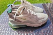 Nike  Air 270