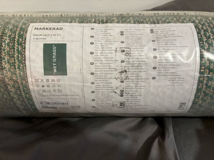 IKEA rug - Virgil Abloh "Wet Grass" Markerad