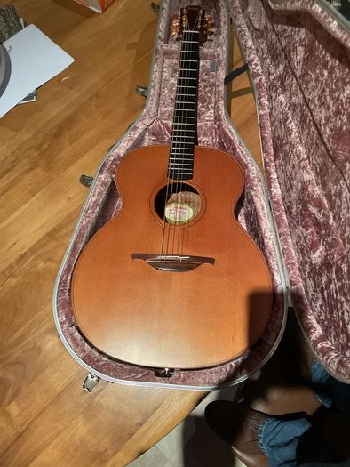 Lowden O23