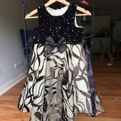Girls Elegant Black Sequin Velvet Party Dress