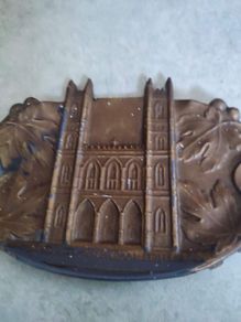 Made In France P Depose Cooper Effect Noter Dame Canada Souvenir Ashtray