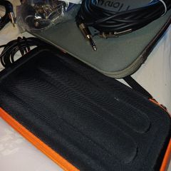 2 wireless mics working well