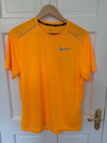 Nike Running Tee BNWT