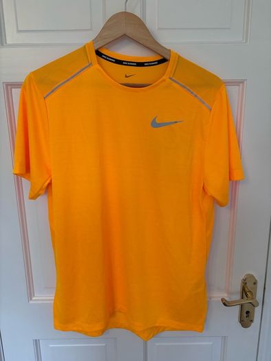 Nike Running Tee BNWT