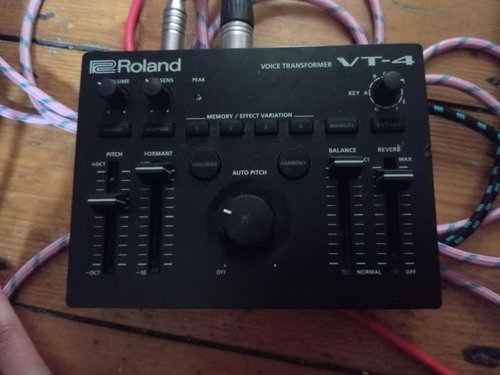 Roland VT-4 Voice Transfomer