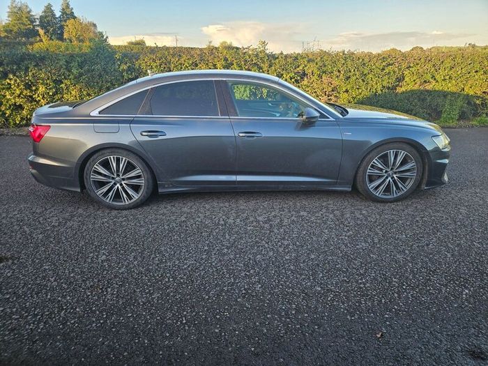 Audi A6 2019 S line with tech pack