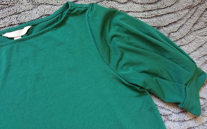 Green H&M Top  Size 8-12