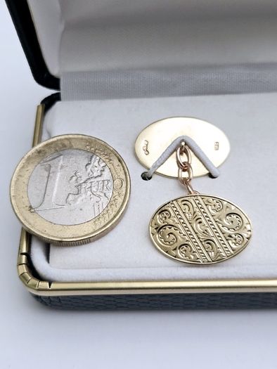 Vintage 9ct Yellow Gold Engine Turned Gents Cufflinks