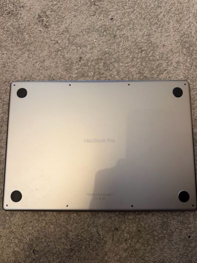 Apple Macbook M1 Pro 16", 16GB Ram, 512GB SSD